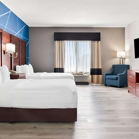Comfort Suites Southfield-Detroit Buitenkant foto