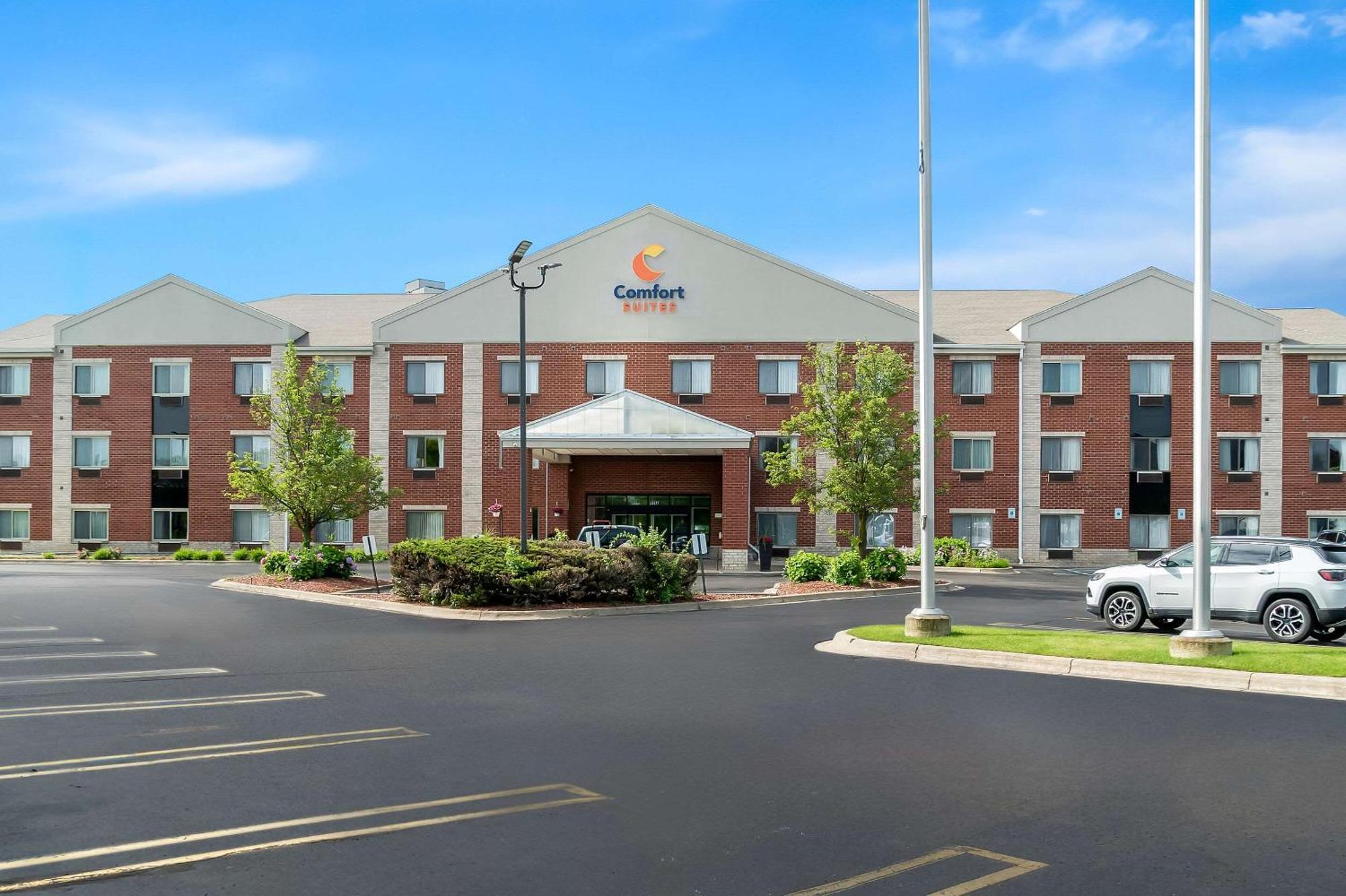Comfort Suites Southfield-Detroit Buitenkant foto